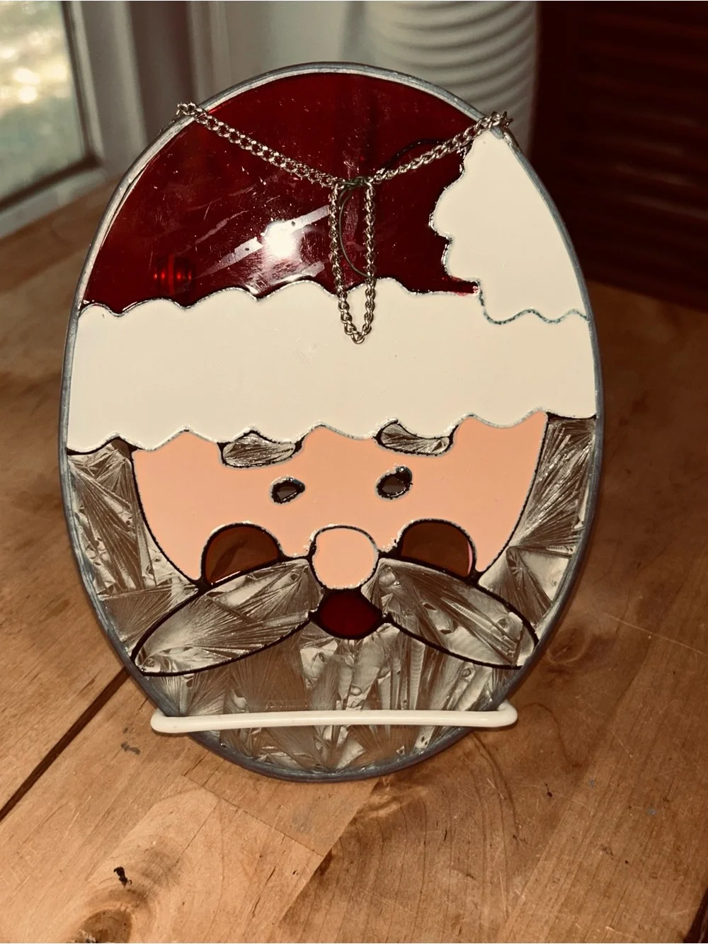 Stained Glass Christmas Santa Face Suncatcher /Wall Decor Oval w/chain 5
